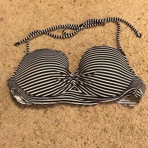 Black and white stripped bikini top